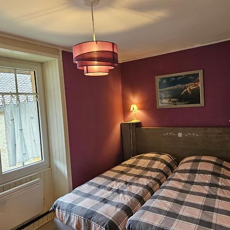 Вилла La Fraceline Saint-Pierre-d'Entremont  Экстерьер фото