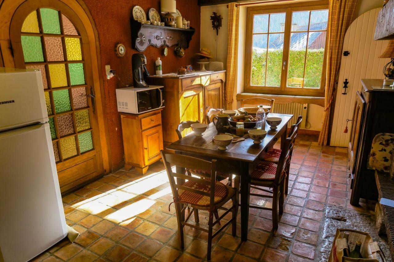 Вилла La Fraceline Saint-Pierre-d'Entremont  Экстерьер фото